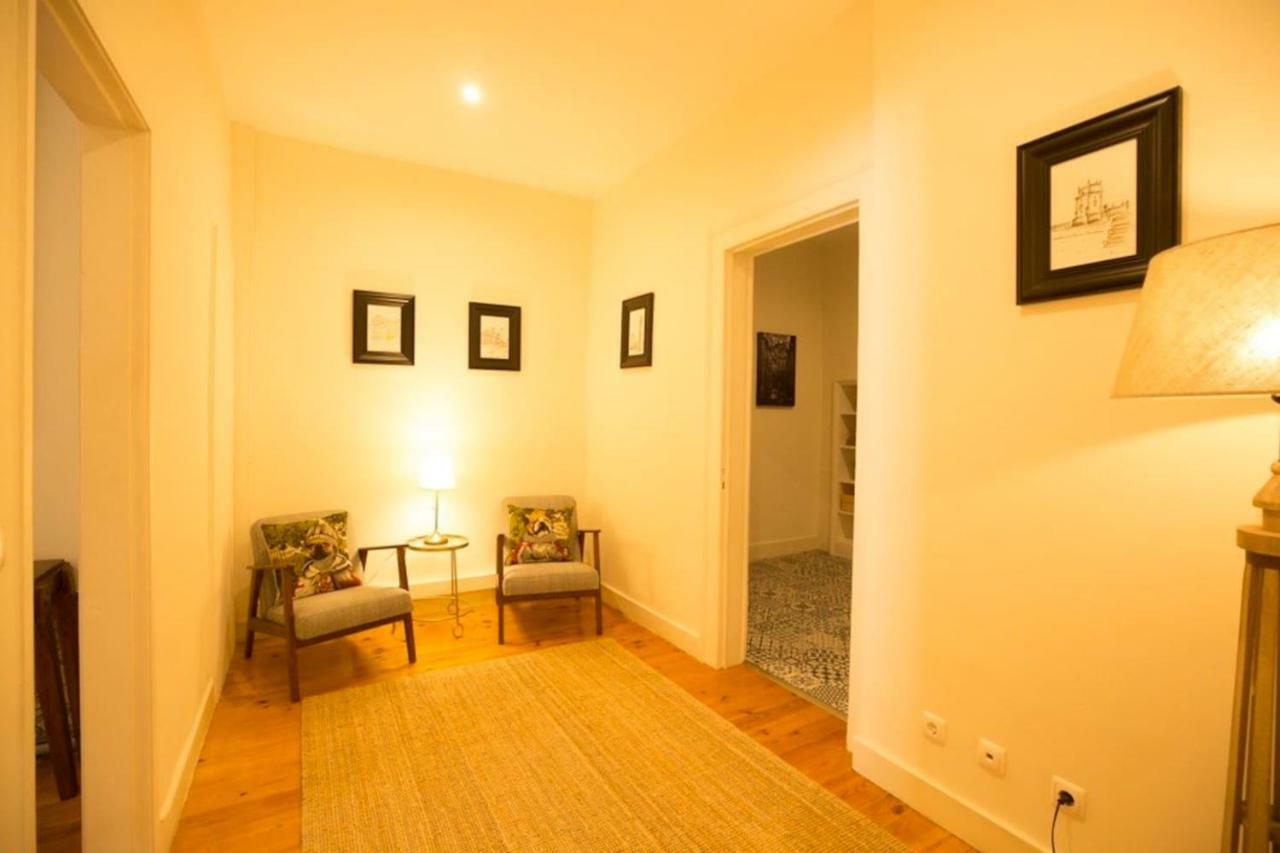 Ola Lisbon - Chiado IV Apartment Bagian luar foto